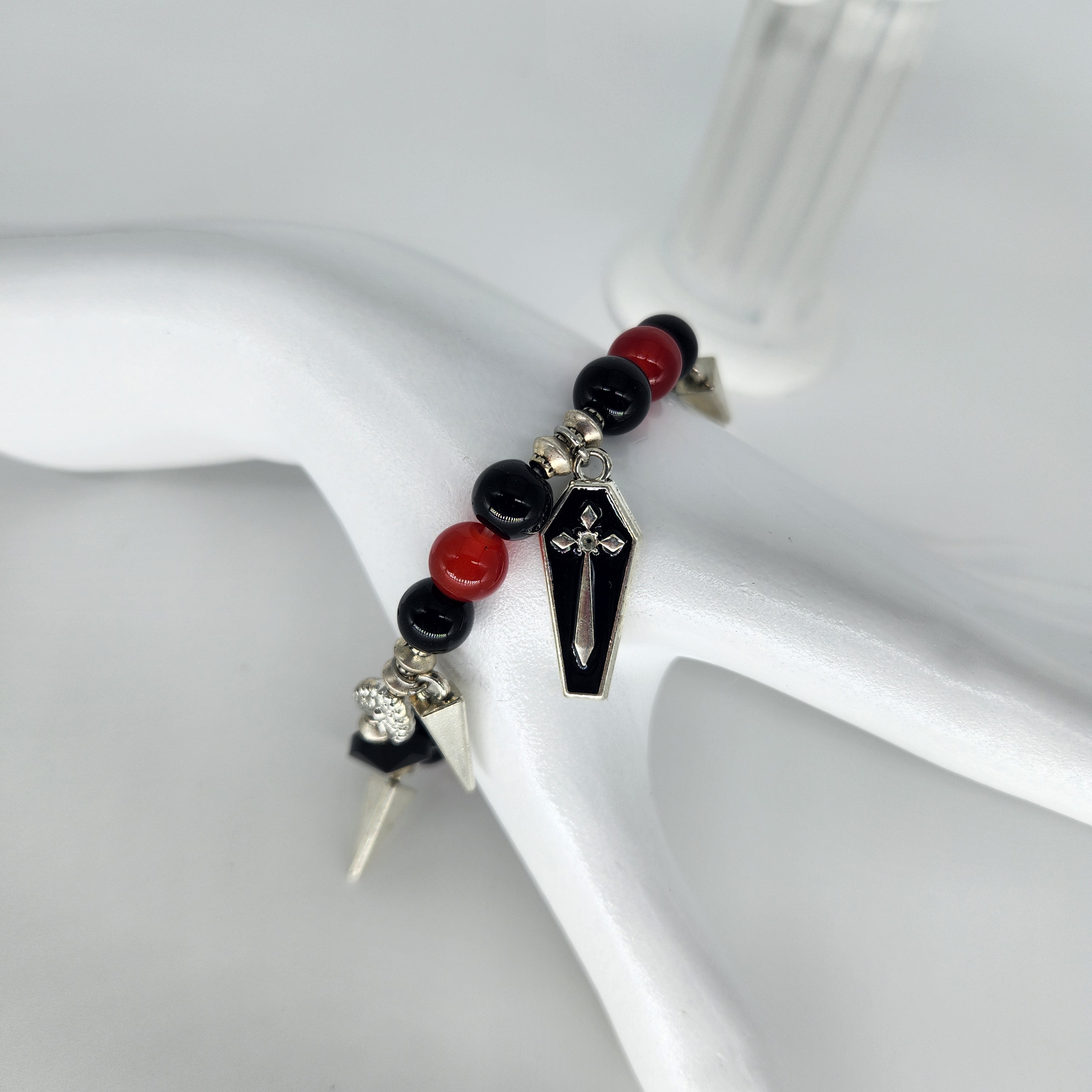 Coffin Red - Size: Stretchy "7.25"