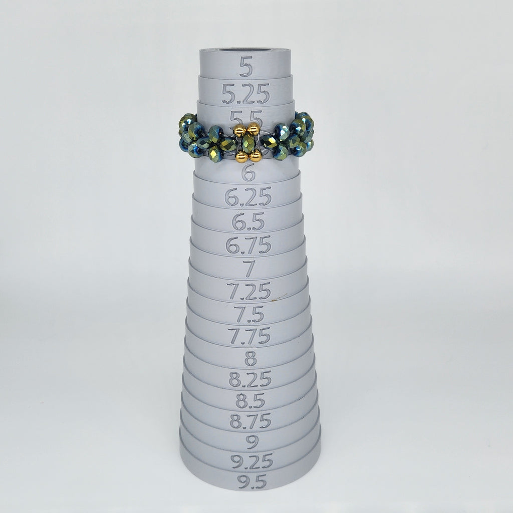 Beetle Green - Size: Stretchy "5.75"