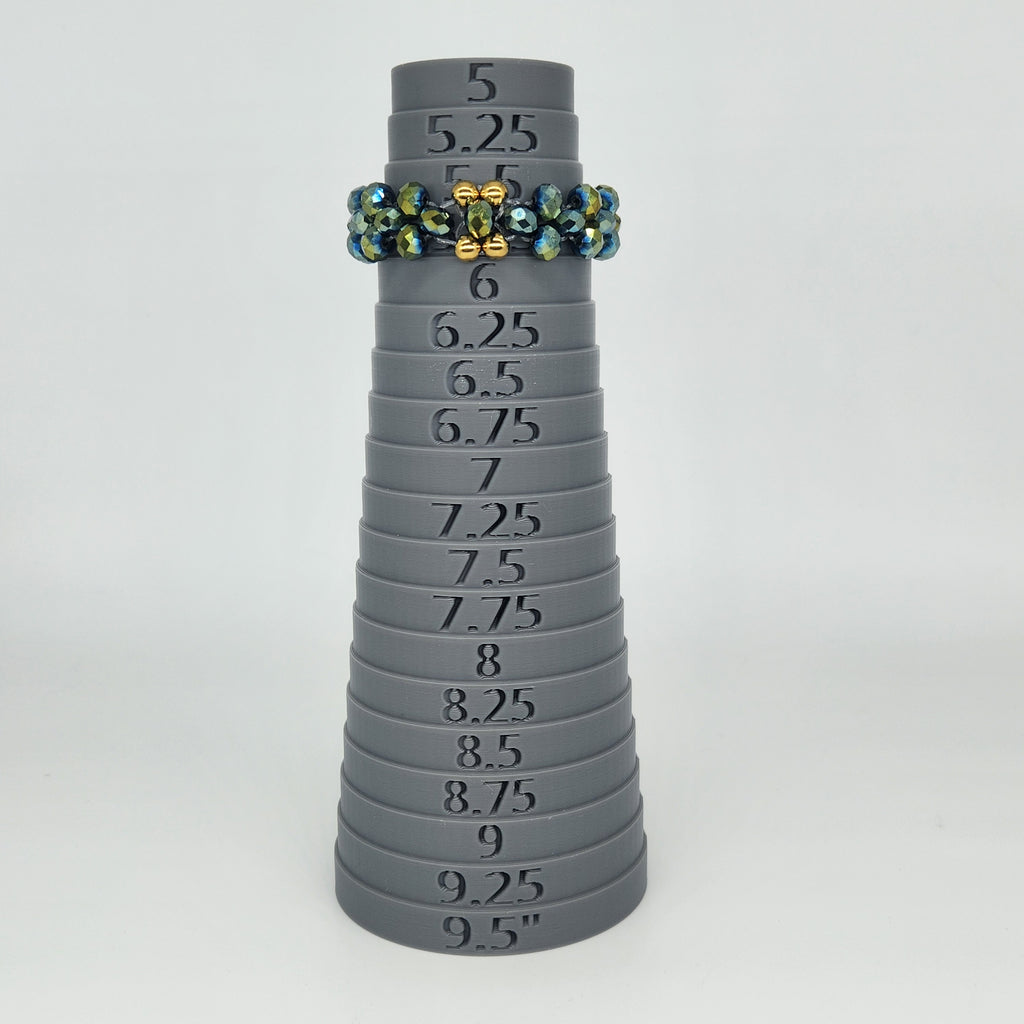 Beetle Green - Size: Stretchy "5.75"