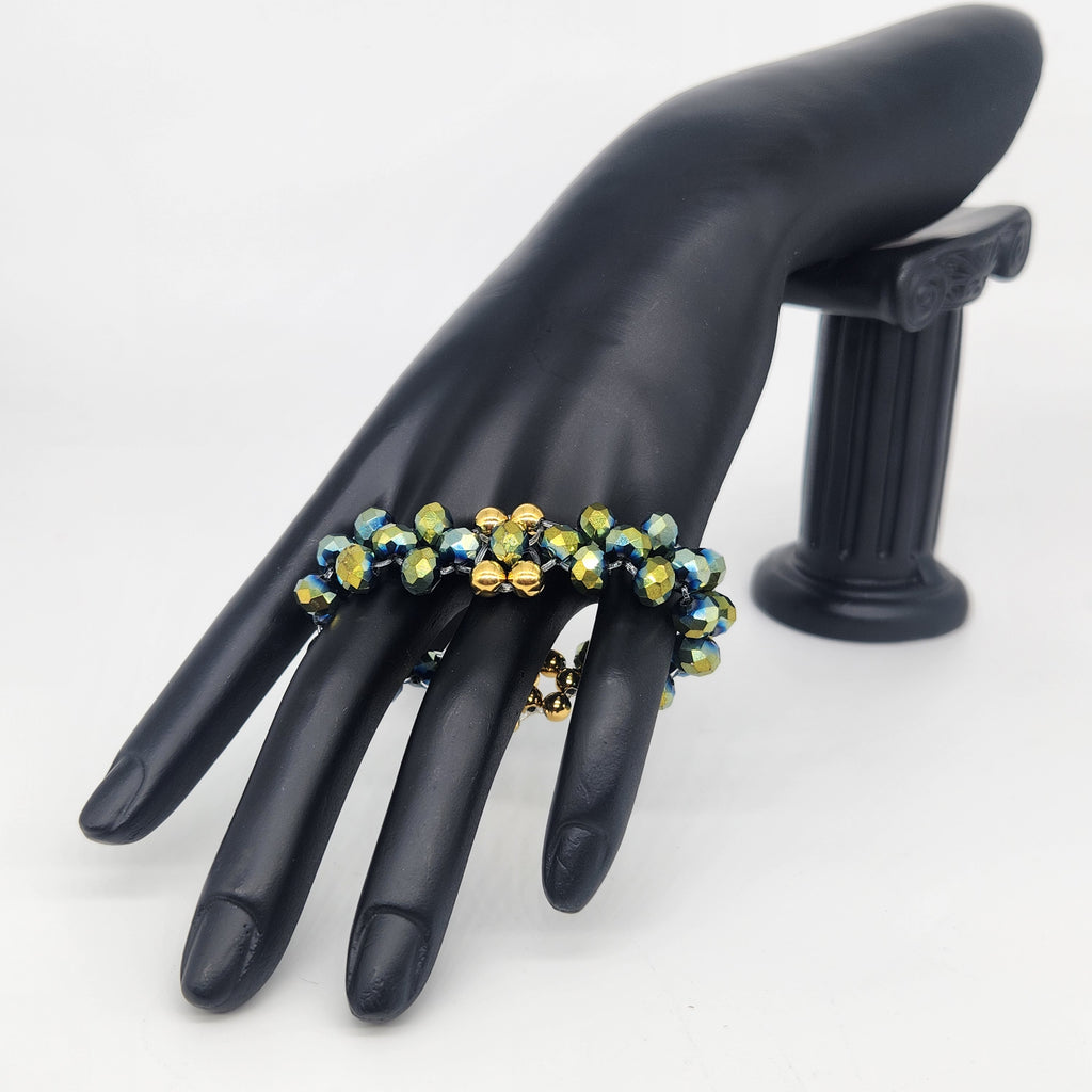 Beetle Green - Size: Stretchy "5.75"